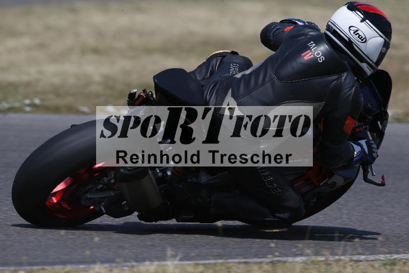 /Archiv-2023/32 08.06.2023 TZ Motorsport ADR/Gruppe rot/backside